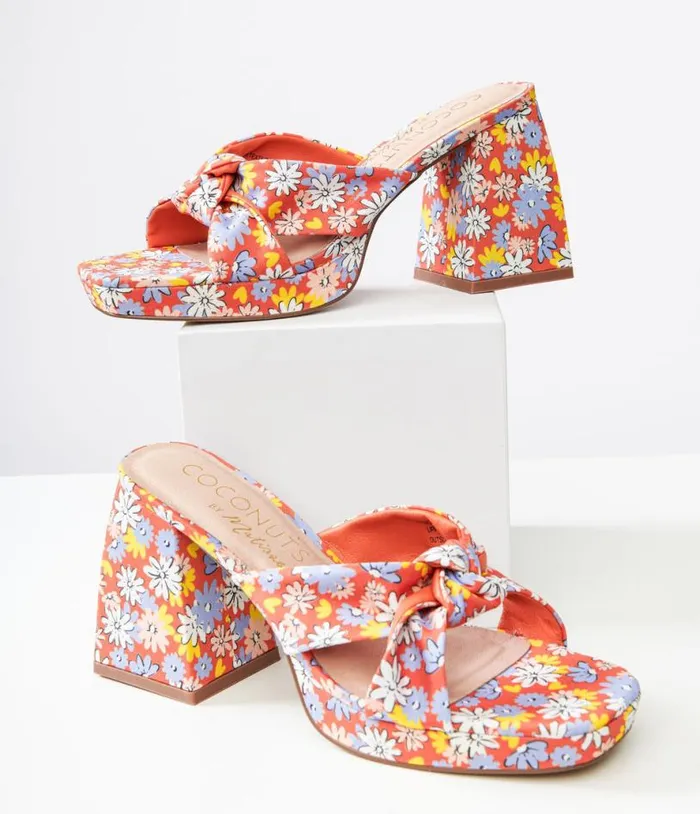 1970s Red Floral Esme Platform Heels Shoes Unique Vintage Heels