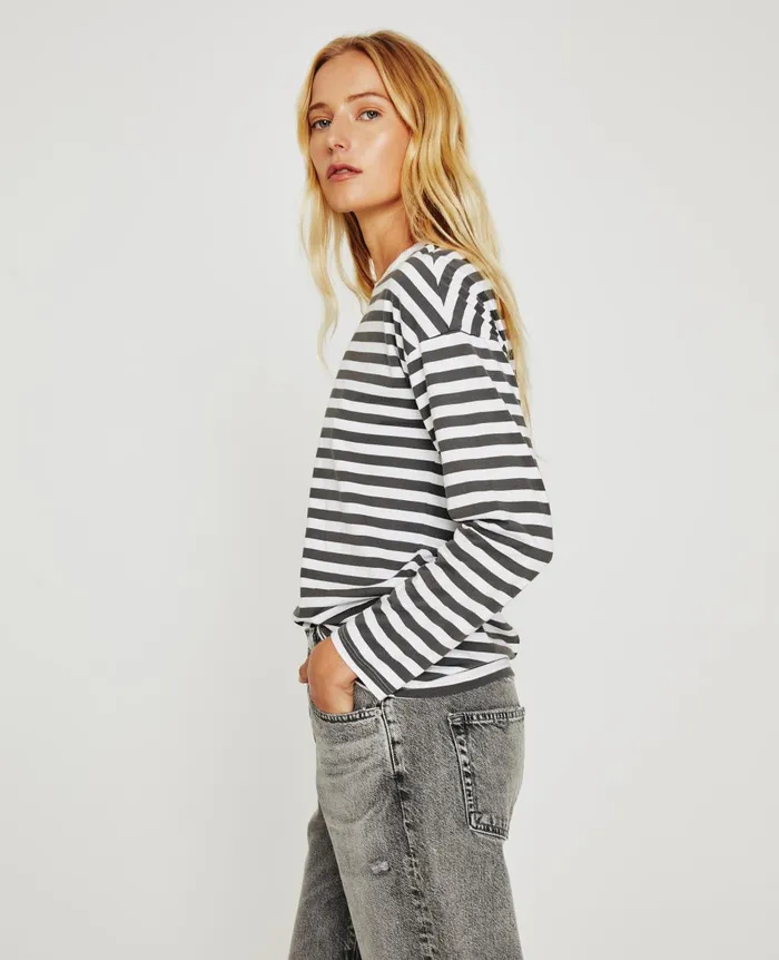AG Jeans Fay LS Crew True Whitefolkestone Grey Women Tees and Tanks AG Jeans Fay LS Crew True Whitefolkestone Grey Women Tees and Tanks
