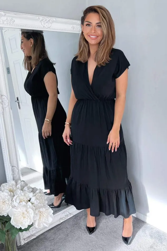 AX Paris Black Short Sleeved VNeck Midi Smock Dress Dresses