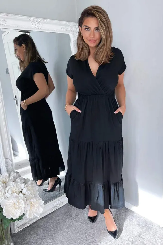 AX Paris Black Short Sleeved VNeck Midi Smock Dress Dresses
