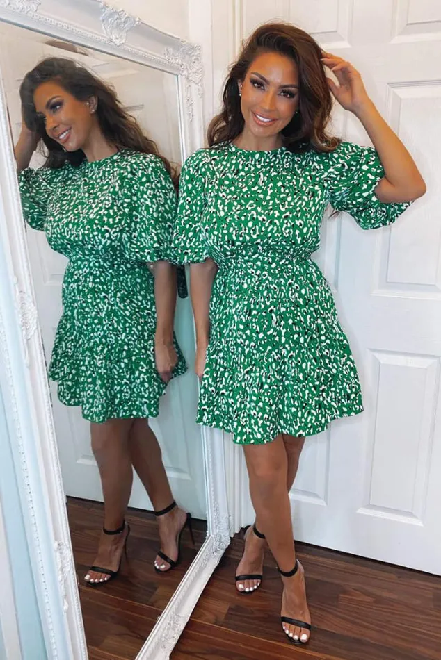 AX Paris Green Abstract Print Puff Sleeve Dress Wedding Guest Dresses