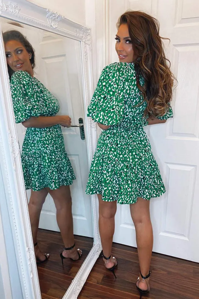 AX Paris Green Abstract Print Puff Sleeve Dress Wedding Guest Dresses