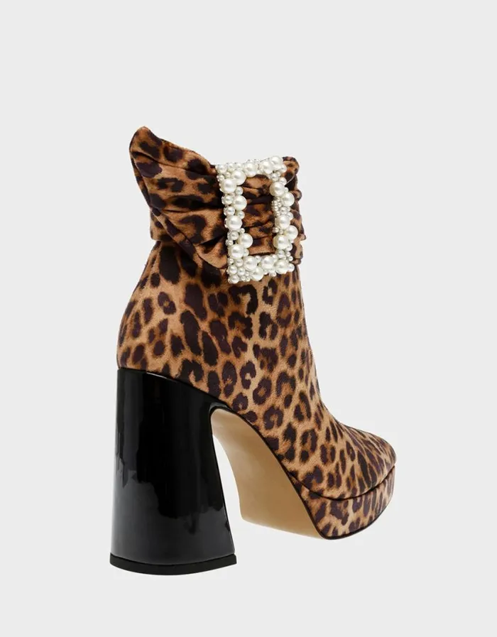 Betsey Johnson Women IDRIS LEOPARD Leopard