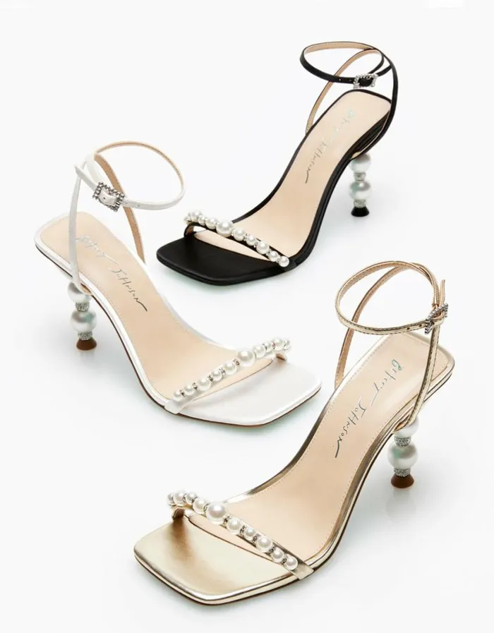 Betsey Johnson Women JACY IVORY Ivory