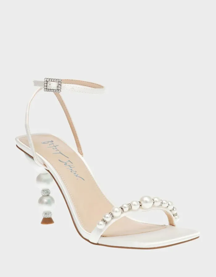 Betsey Johnson Women JACY IVORY Ivory