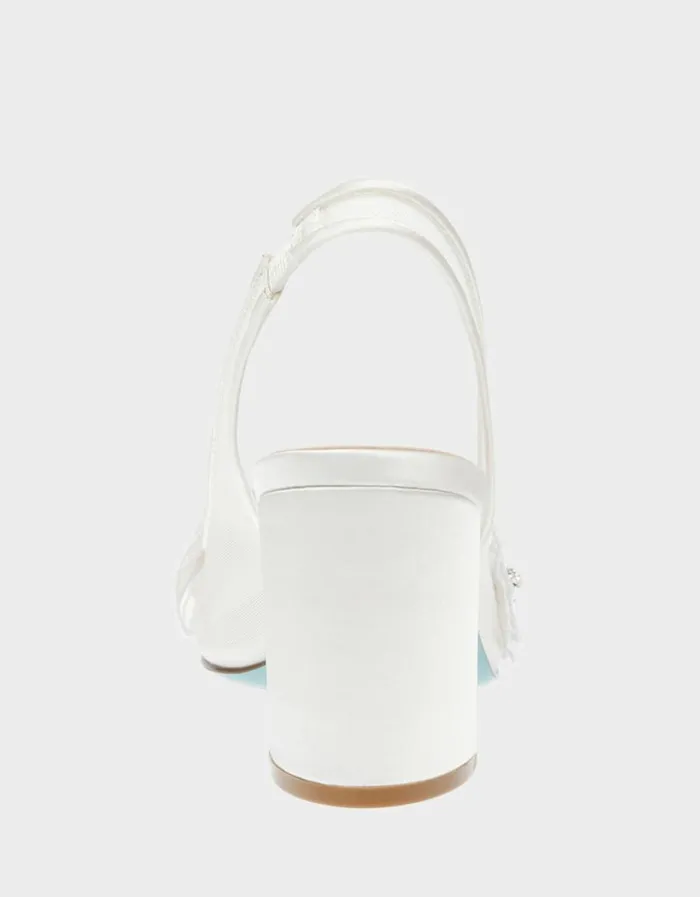 Betsey Johnson Women PETRA IVORY Ivory