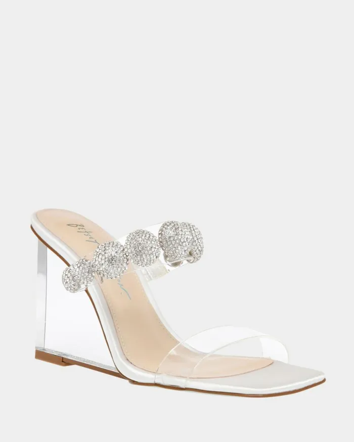 Betsey Johnson Women TROY IVORY Ivory