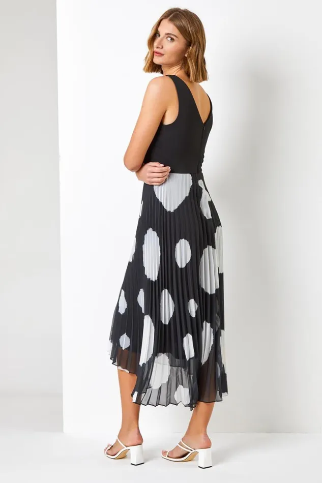 Black Contrast Spot Print Chiffon Fit and Flare Dress Women Roman Dresses