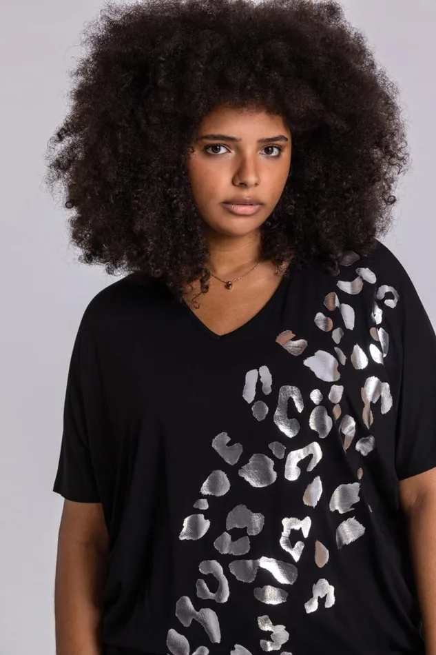 Black Curve Embellished Animal Print TShirt Women Roman Tops
