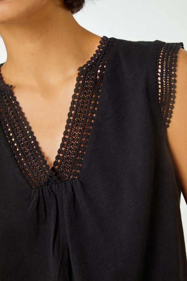 Black Sleeveless Lace Trim Cotton Top Women Roman Tops