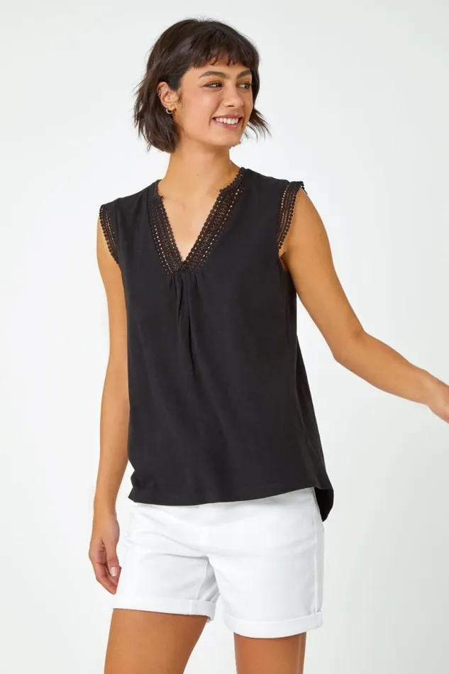 Black Sleeveless Lace Trim Cotton Top Women Roman Tops