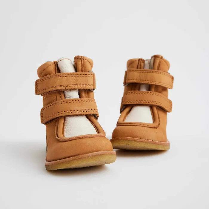 Boots flor v tex cognac Brown 8211 bisgaardshoes BABY