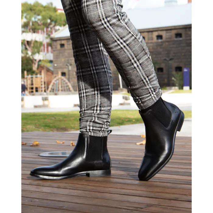 Boots Men Windsor Smith MATTEO BLACK LEATHER BOOTS Boots Men Windsor Smith MATTEO BLACK LEATHER BOOTS