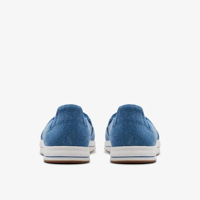 Breeze Step II Blue Interest Women Clarks Flats