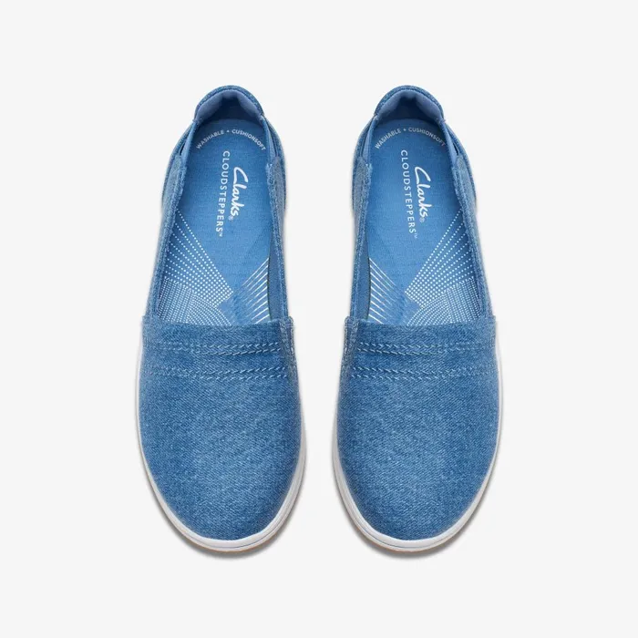 Breeze Step II Blue Interest Women Clarks Flats