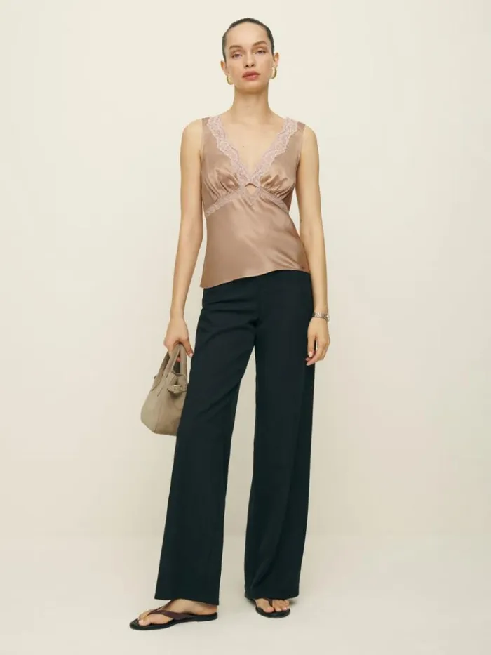 Clothing The Reformation Aliceyn Silk Top Macadamia