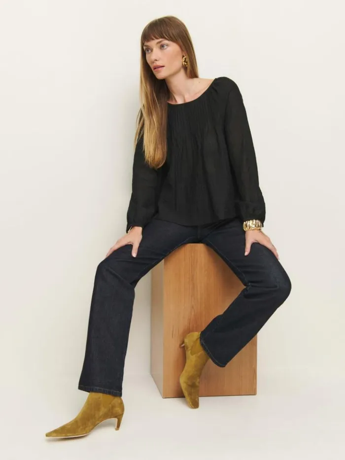 Clothing The Reformation Finn Top Black