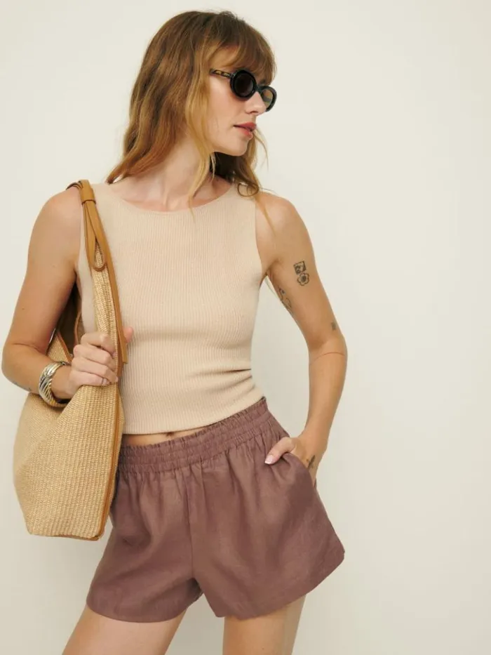 Clothing The Reformation Mila Linen Short Mink