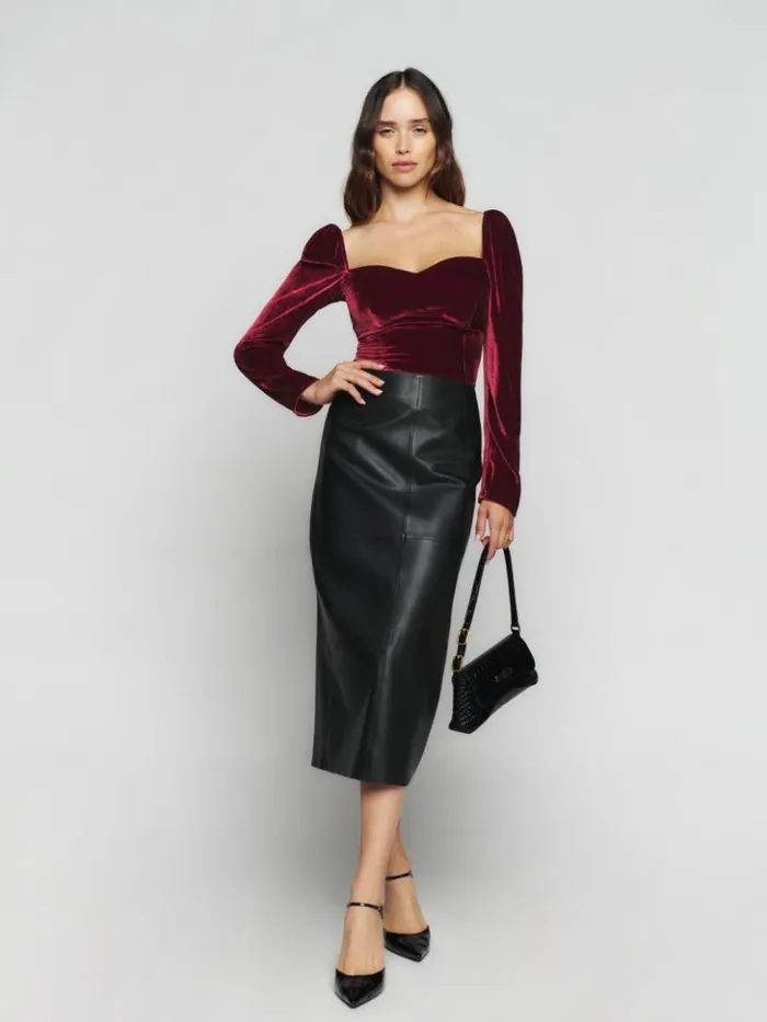 Clothing The Reformation Monroe Velvet Top Chianti