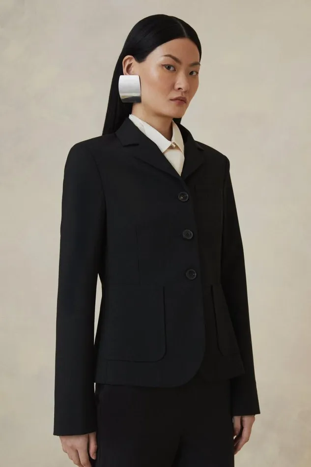 Coats and Jackets Women Karen Millen The Founder Tailored Wool Blend Single Breasted Blazer Black Coats and Jackets Women Karen Millen The Founder Tailored Wool Blend Single Breasted Blazer Black