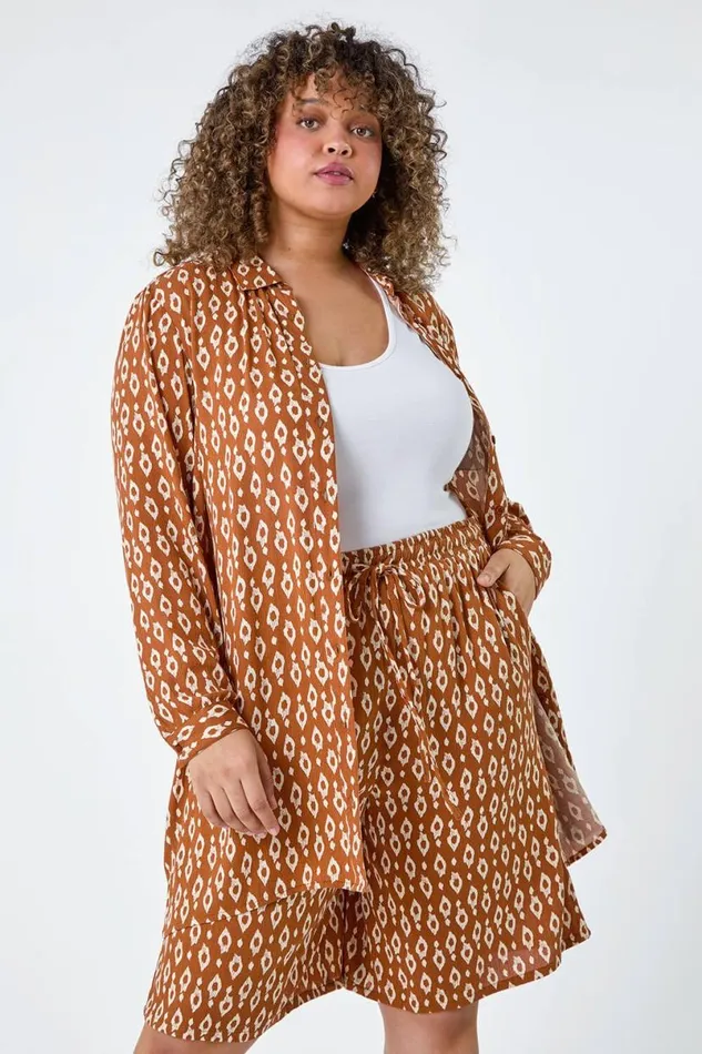 Curve Crinkle Printed Longline Shirt Women Roman Tops