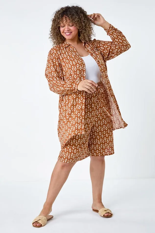 Curve Crinkle Printed Longline Shirt Women Roman Tops