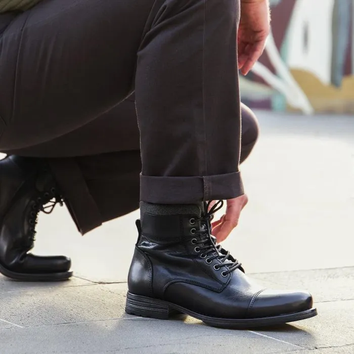 European Collection Men Windsor Smith FEVERR BLACK LEATHER BOOTS European Collection Men Windsor Smith FEVERR BLACK LEATHER BOOTS