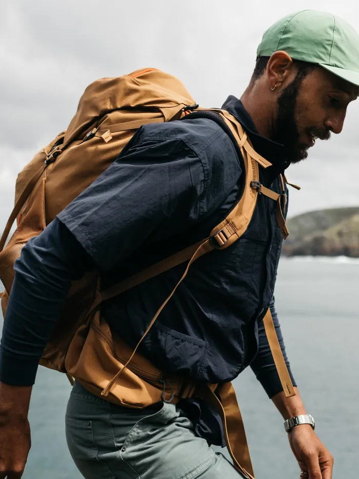 Finisterre Bags MenWomen Finisterre Gregory Stout 45 Backpack Sandstone