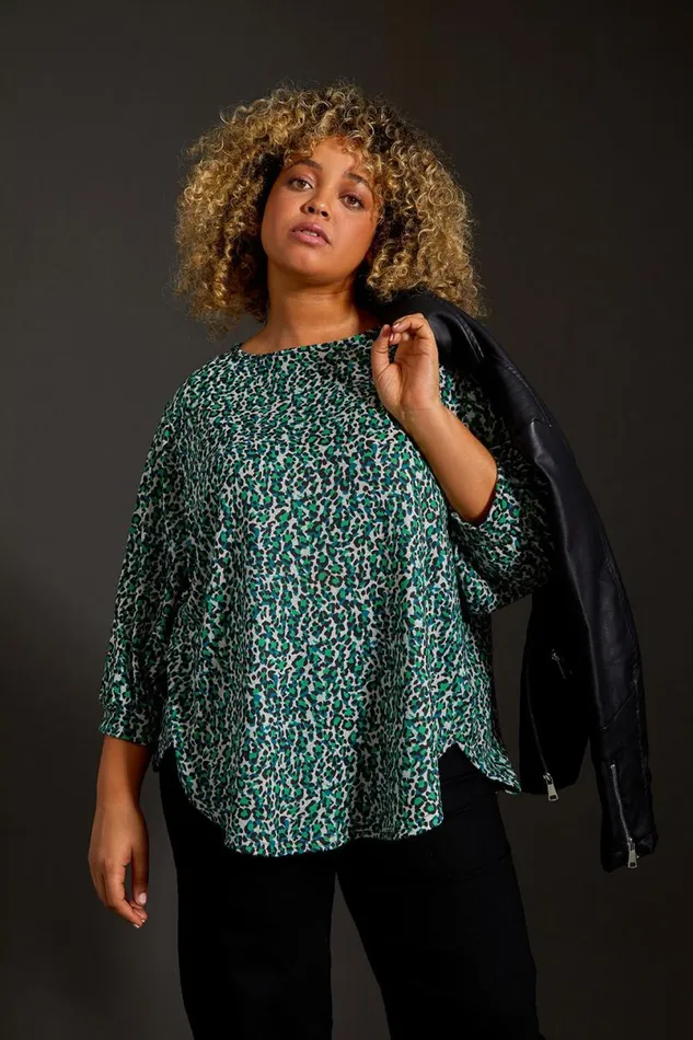 Green Curve Animal Print Stretch Top Women Roman Tops