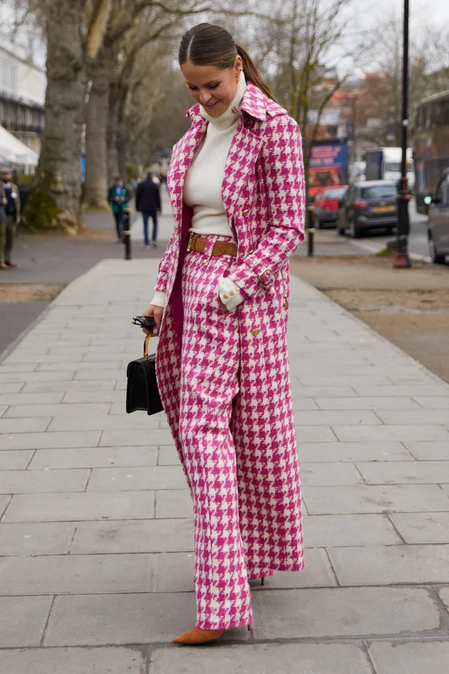 Holland Cooper Full Length Marlborough Trench Coat Hot Pink Large Scale Houndstooth Women Tailoring