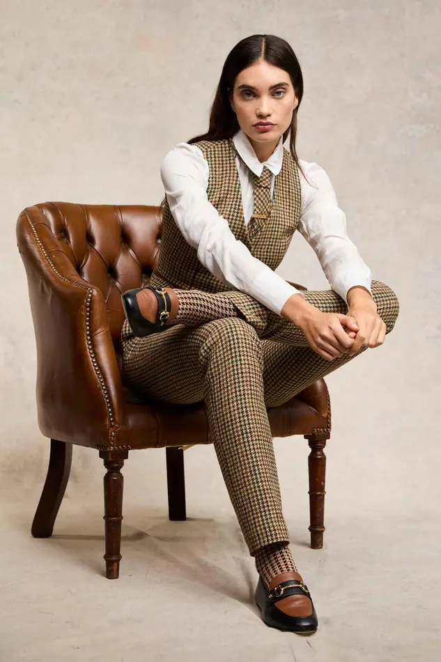 Holland Cooper Hampton Waistcoat Hailes Green Tweed Women Waistcoats