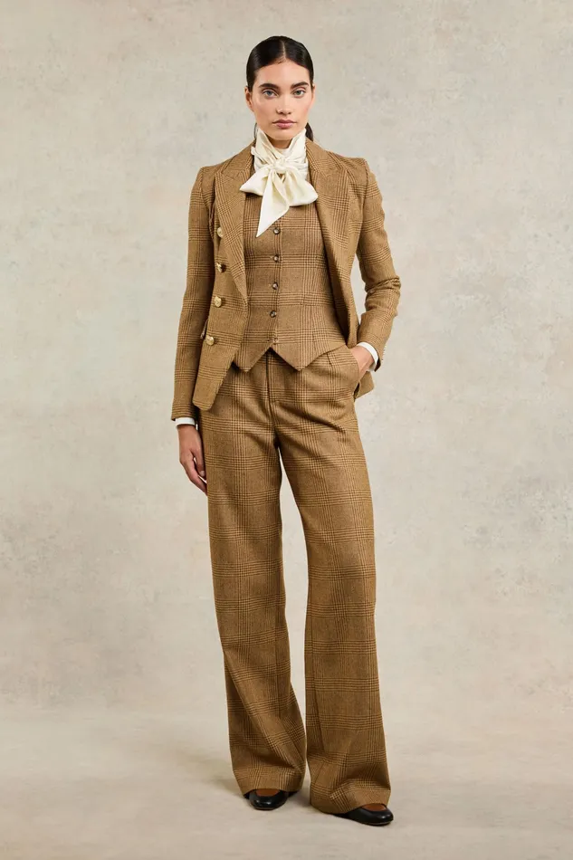 Holland Cooper Hampton Waistcoat Tawny Women Waistcoats Holland Cooper Hampton Waistcoat Tawny Women Waistcoats