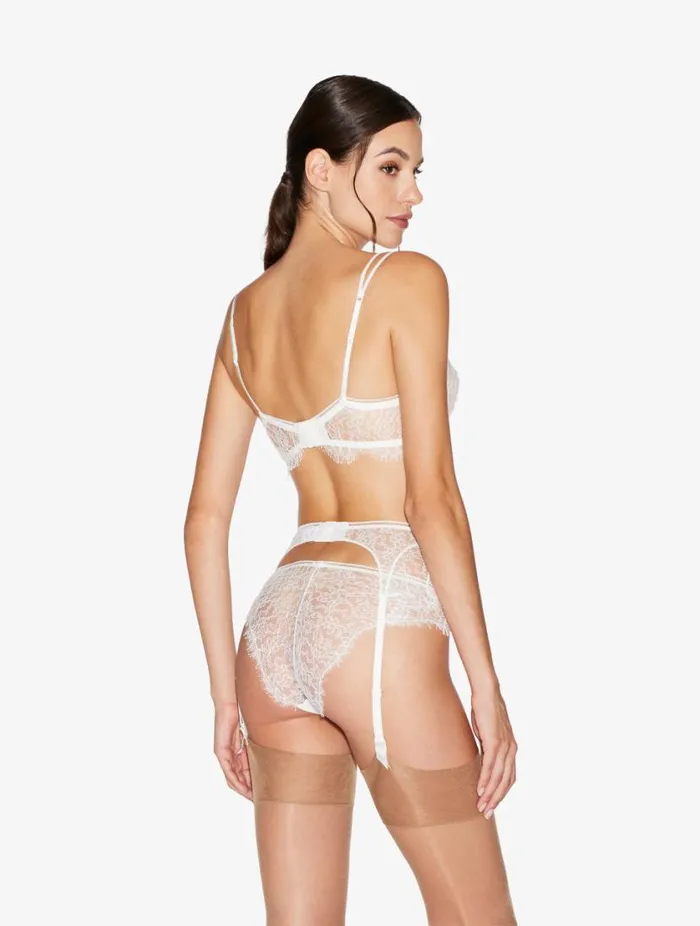 Lace Suspender Belt In Natural Lingerie La Perla Garter Belts