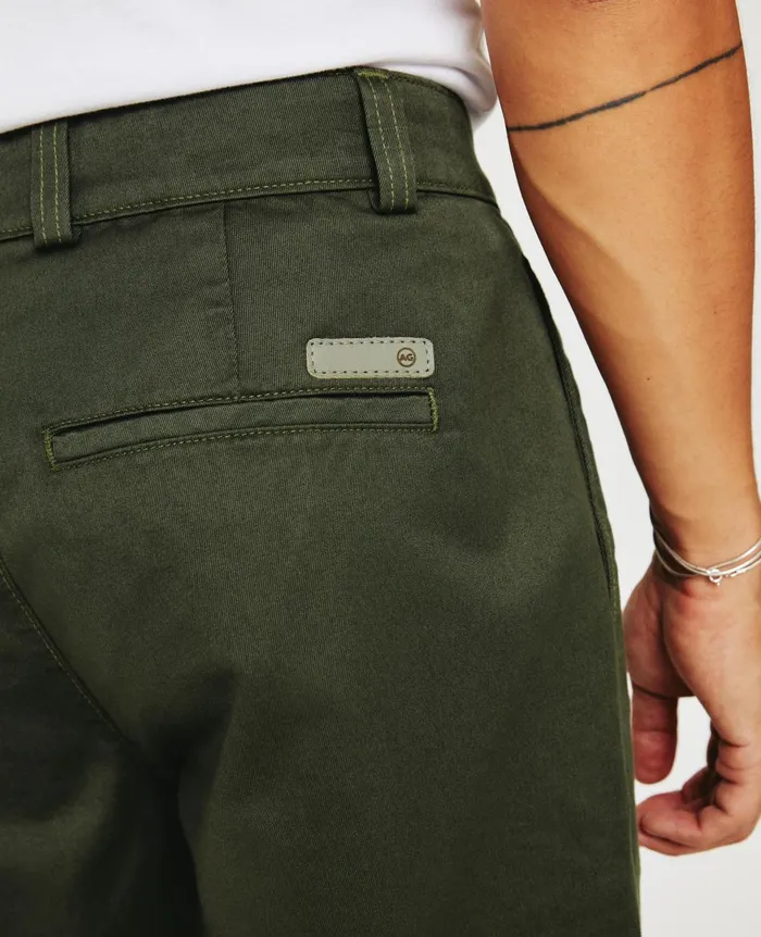 Lochlan Trouser Olive Tree Men AG Jeans Pants Lochlan Trouser Olive Tree Men AG Jeans Pants