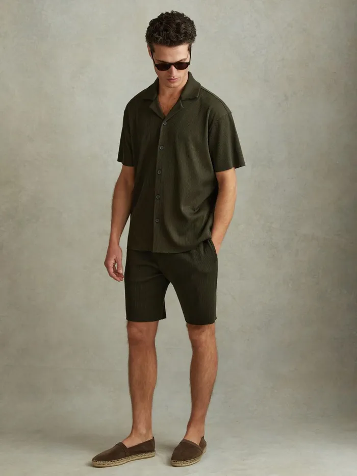 Men Reiss Shirts Chase Ribbed Cuban Collar Shirt Green