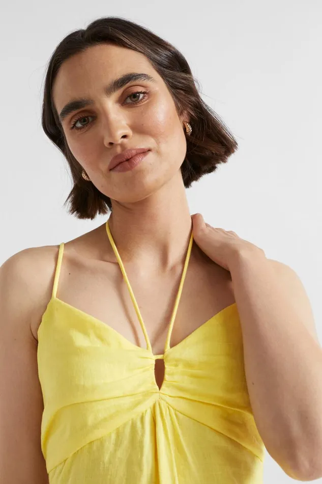 Resort Woman Seed Heritage Linen Tiered Halter Maxi Dress Lemon Drop
