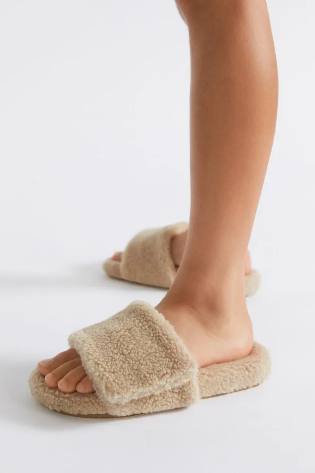 Sandals and Slides Girl Seed Heritage Teddy Fur Slide Chai