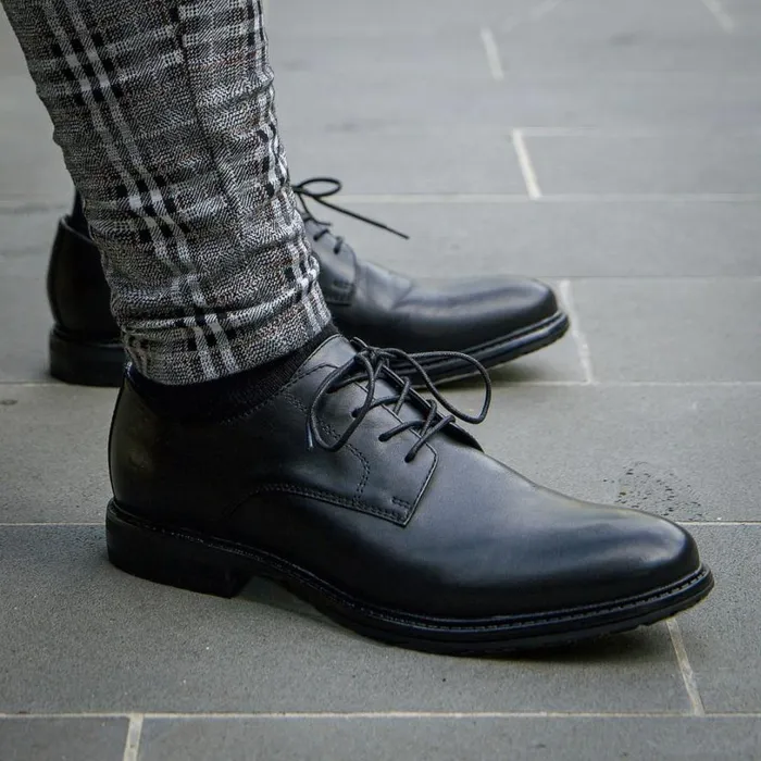 Shoes Men Windsor Smith LUCA BLACK LEATHER SHOES Shoes Men Windsor Smith LUCA BLACK LEATHER SHOES