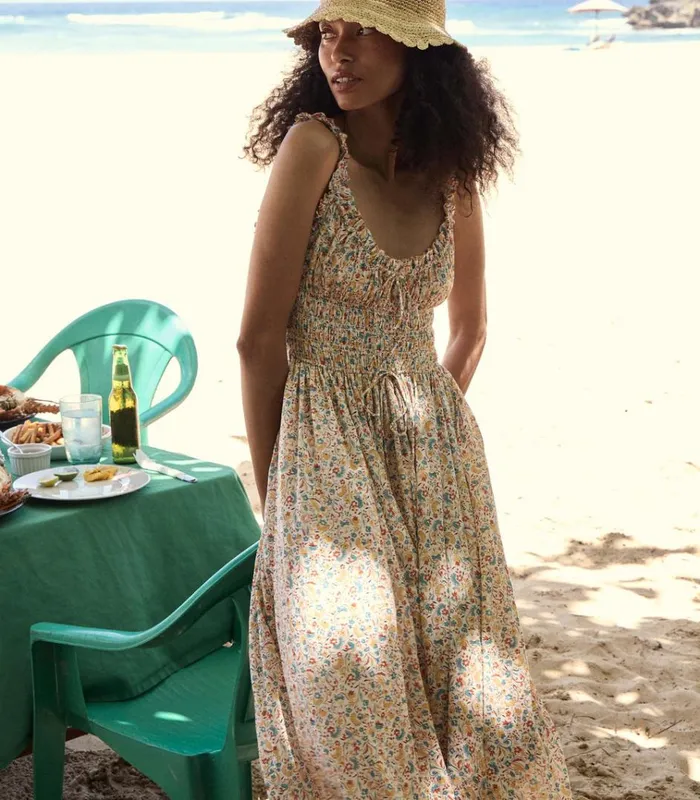 Shop EMMARETTA DRESS Wild Clover Floral DEN Dresses
