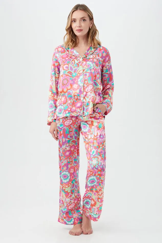 SHOP Trina Turk WOMEN039S SLEEPWEAR SUMMER FLORAL WOMEN039S LONG SLEEVE LONG PANT SILK PJ SET