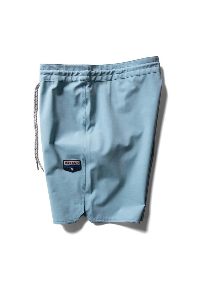 Solid Sets 185quot Boardshort Aqua Men Vissla Boardshorts