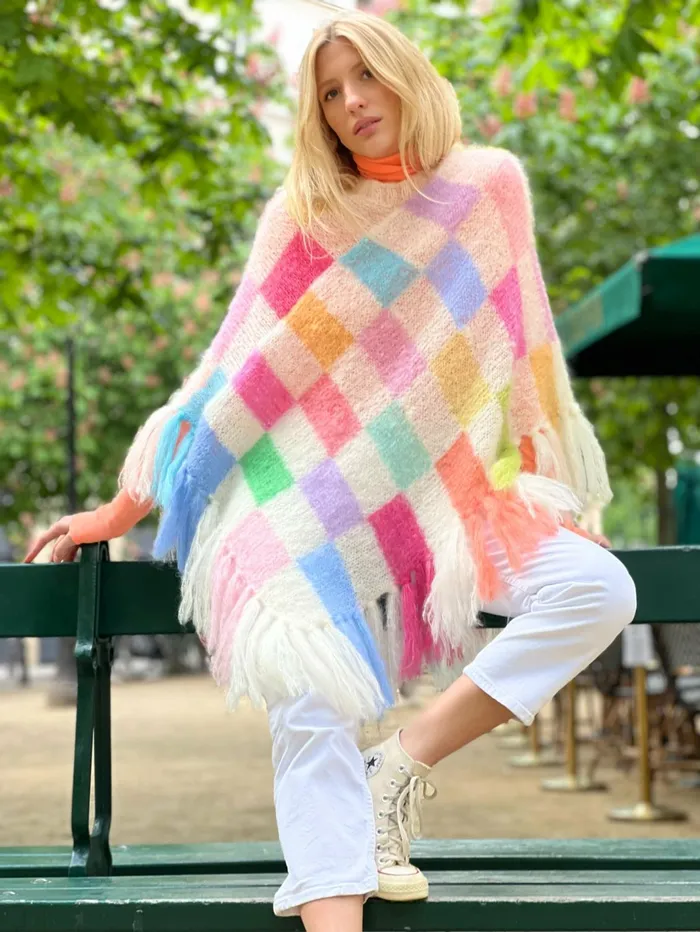 Sweaters Women Rose Carmine PONCHO PIXELS ECRU
