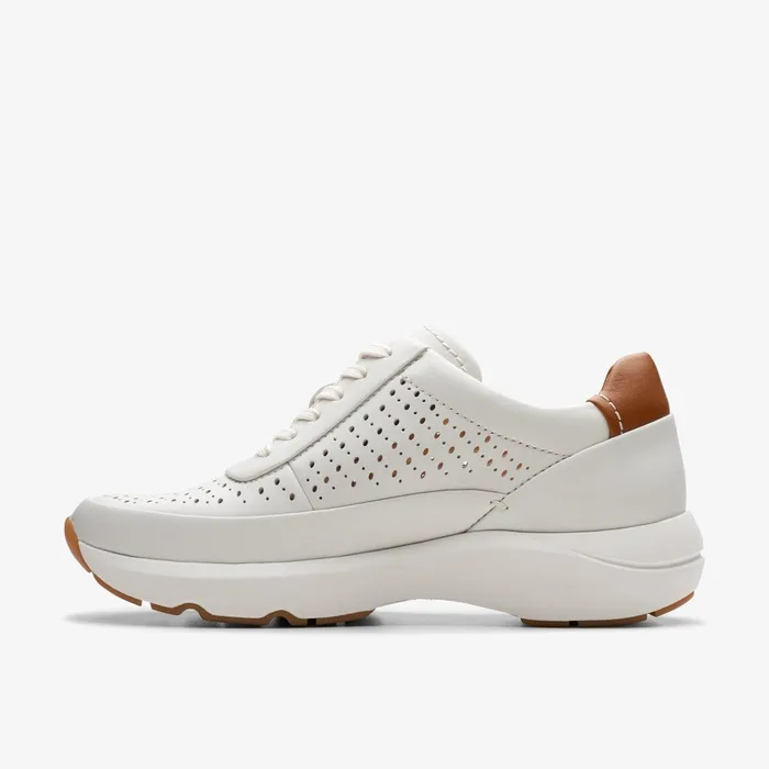 TIVOLI GRACE Off White Leather Women Clarks Sneakers