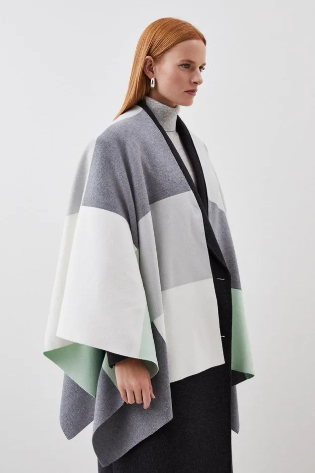 Tops Women Karen Millen Viscose Blend Soft Jacquard Knit Poncho Pale Green
