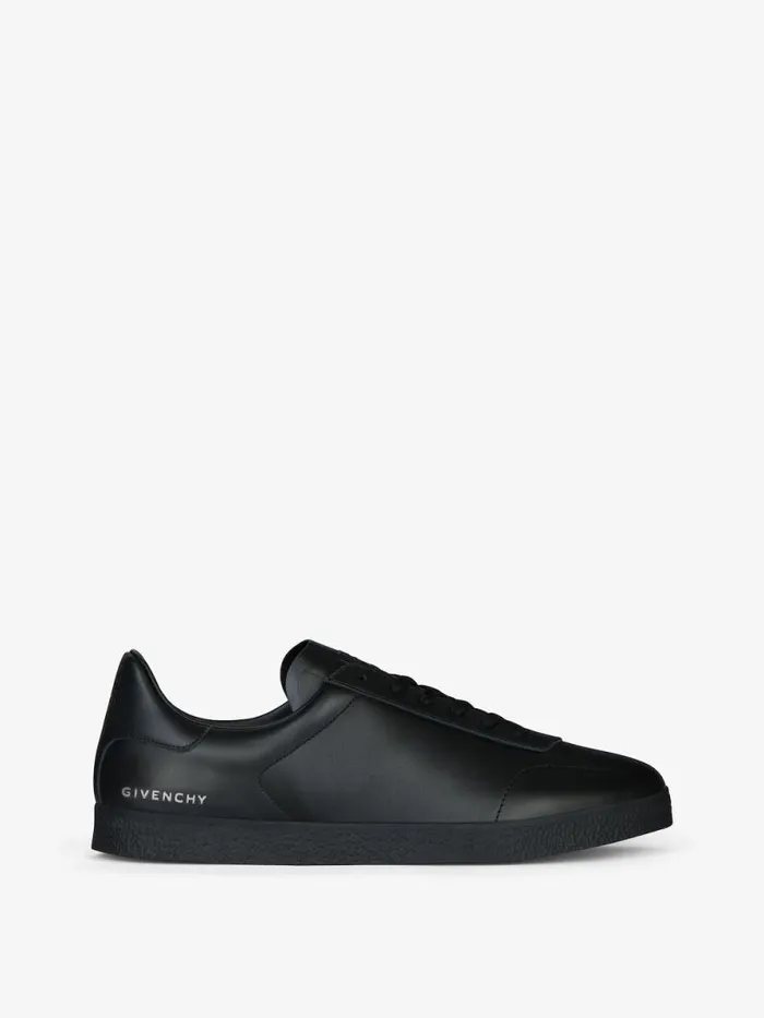 Town Sneakers In Leather Black Men Givenchy Sneakers