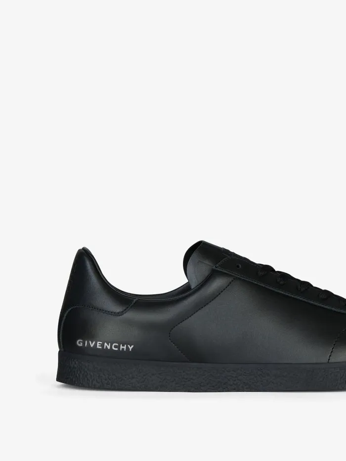 Town Sneakers In Leather Black Men Givenchy Sneakers