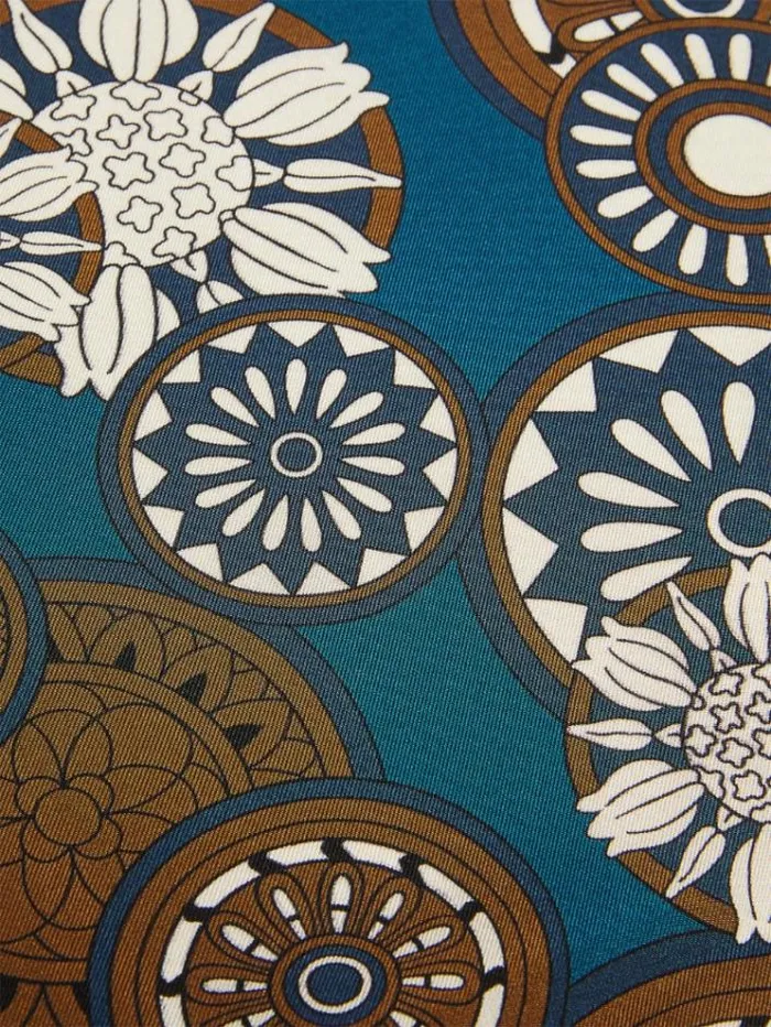 Woman Printed Silk Scarf Ultramarine Maxmara Scarves And Foulards