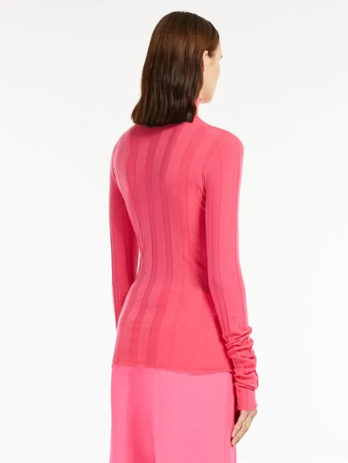 Woman Stretch Wool Mock Poloneck Sweater Pink Maxmara Knitwear And Sweatshirts Woman Stretch Wool Mock Poloneck Sweater Pink Maxmara Knitwear And Sweatshirts
