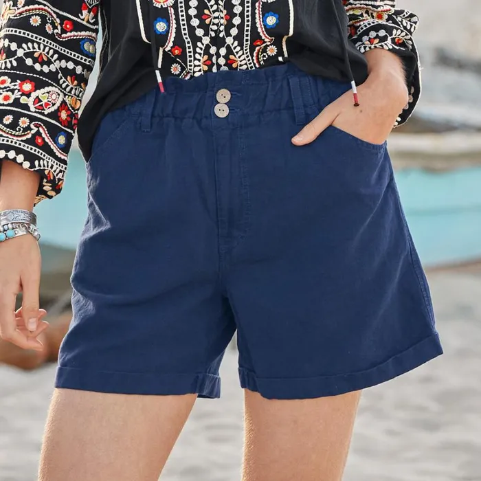 Women Beverly Travel Shorts Black Sundance Catalog Pants and Shorts
