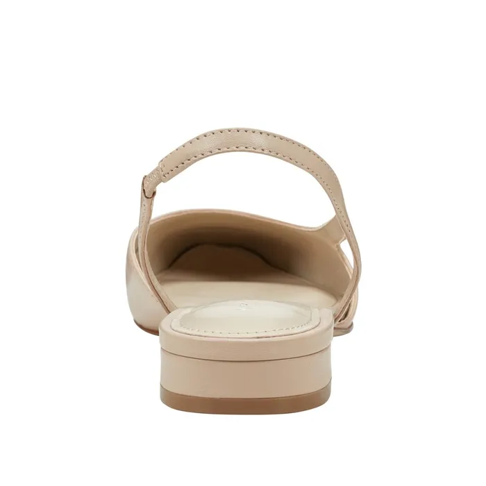 Women Dela Closed Toe Slingback Dress Flat Light Natural Marc Fisher Loafers and Flats